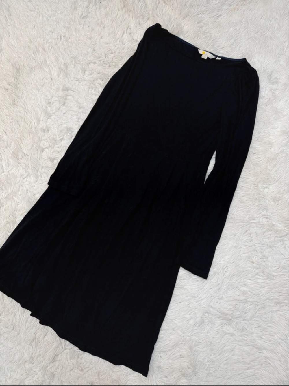 Boden Classic Black Long-Sleeve Women’s Dress
